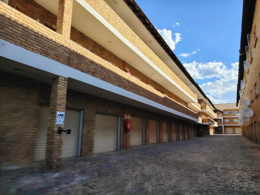 3 Bedroom Property for Sale in Rustenburg Central North West